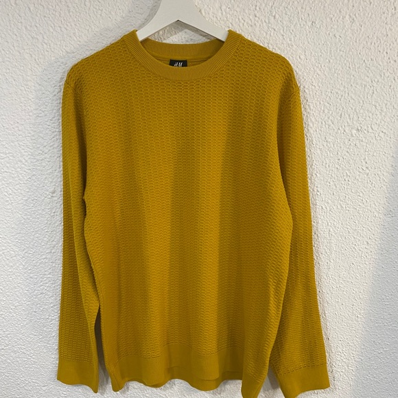 NWT H&M Yellow Textured-knit Sweater size M - Picture 2 of 6